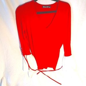 7th Avenue New York & Company open neck lace-up sleeves red size Large.